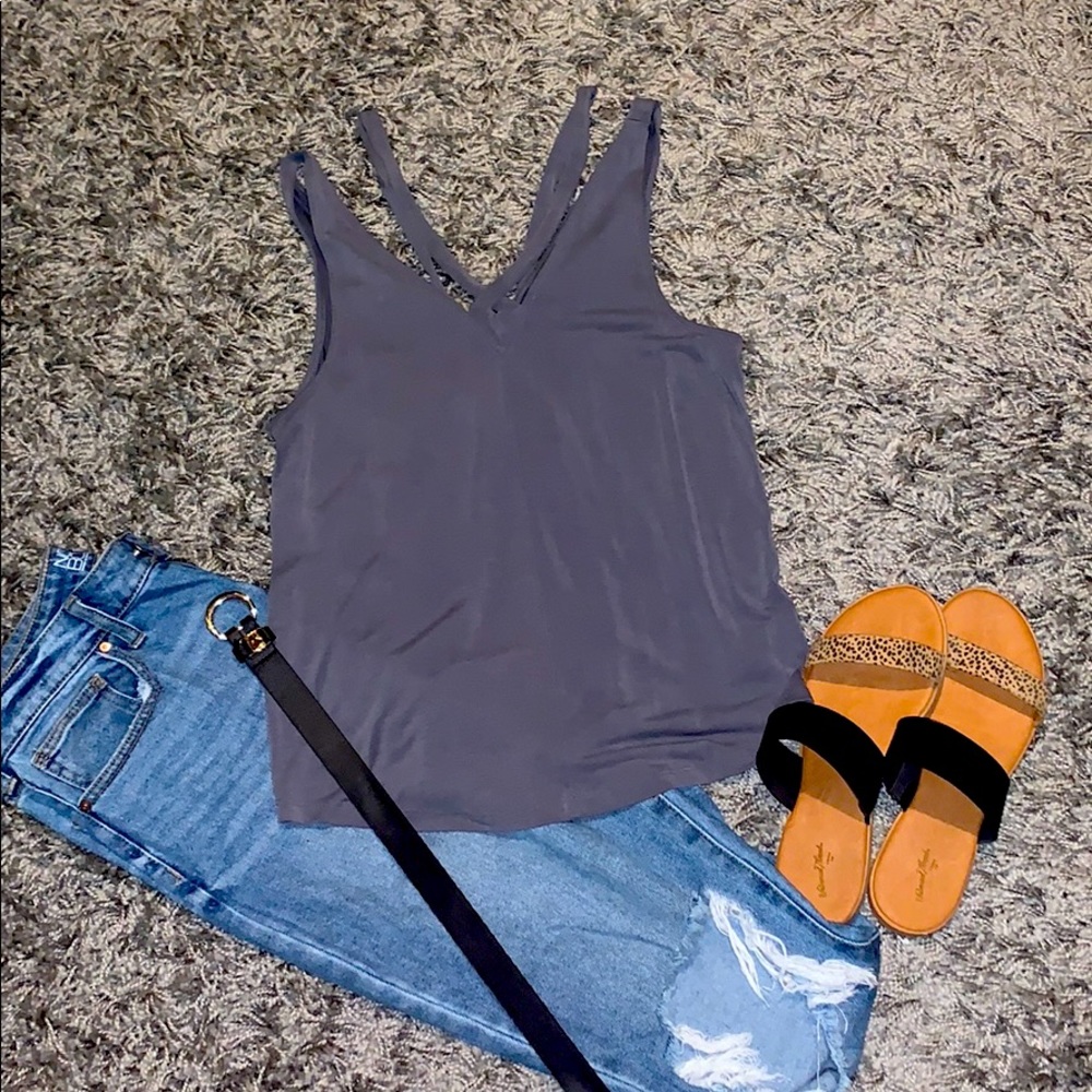 Gray tank top
